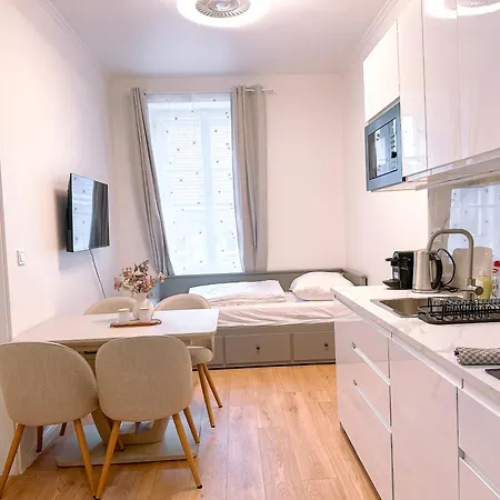 Apartment Modern In Old Town