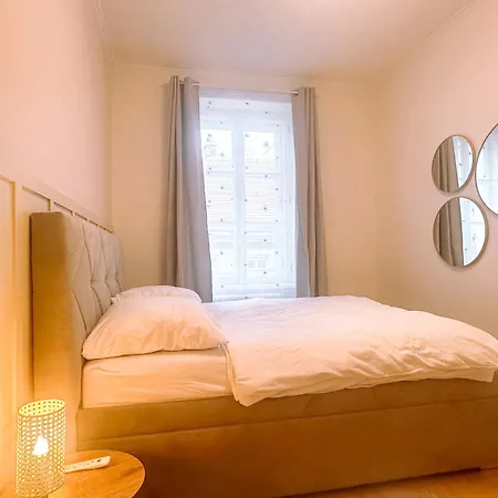 Apartment Modern In Old Town